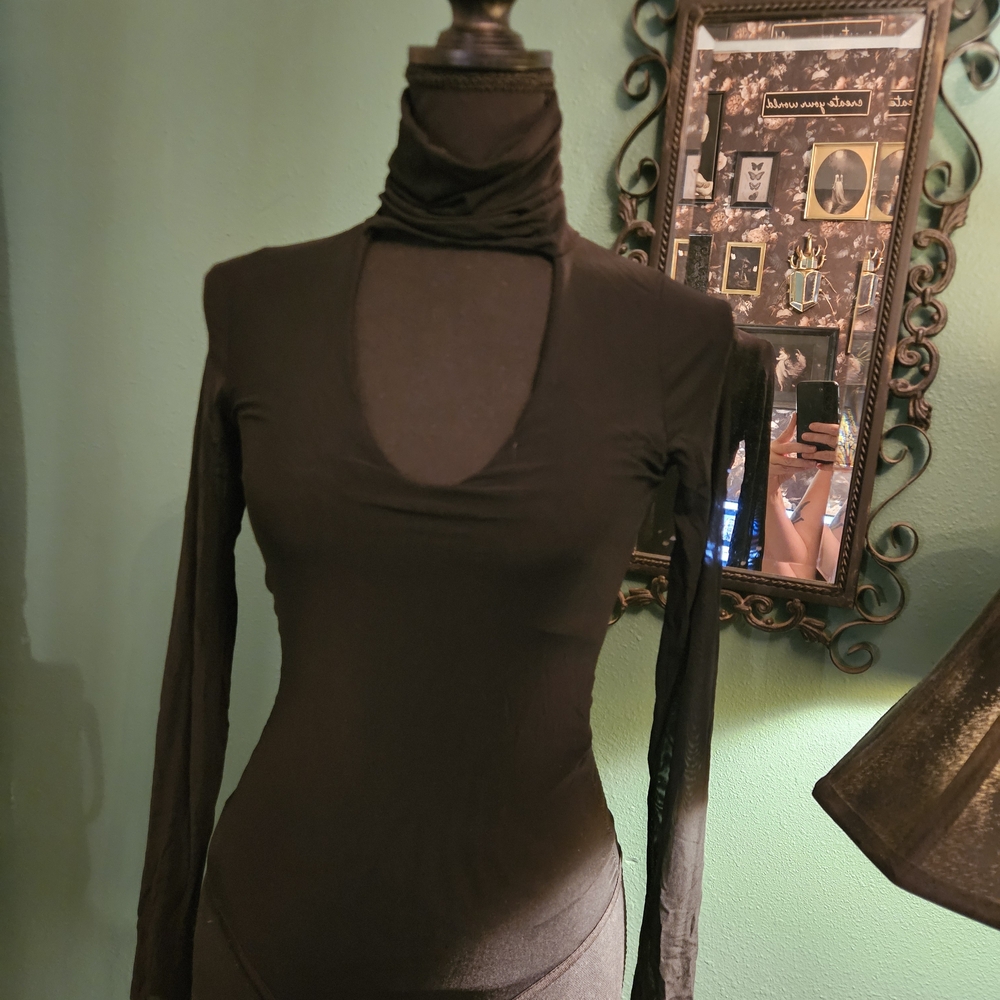 Black Long Sleeve Turtleneck Top